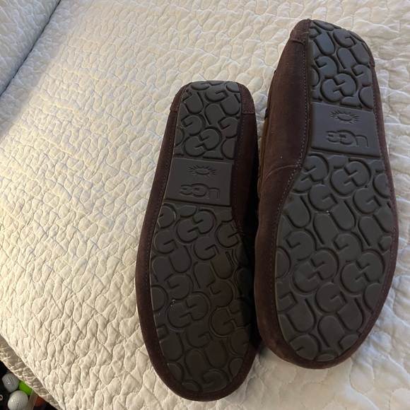 UGG Brown Suede Loafers Slip-Ons - Picture 2 of 3